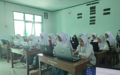 Pendaftaran siswa baru di YPI Taman Sari Galis Bangkalan